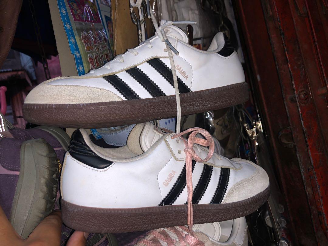 samba classic white