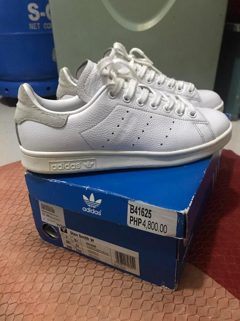 collar suddenly purity Adidas Stan Smith "White/Orchid Tint", Women's Fashion, Footwear, Sneakers  on Carousell