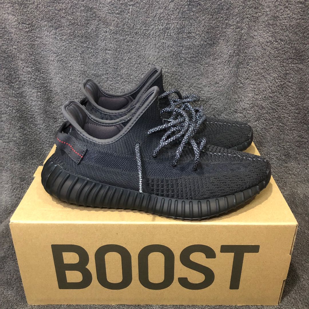 yeezy 350 black static