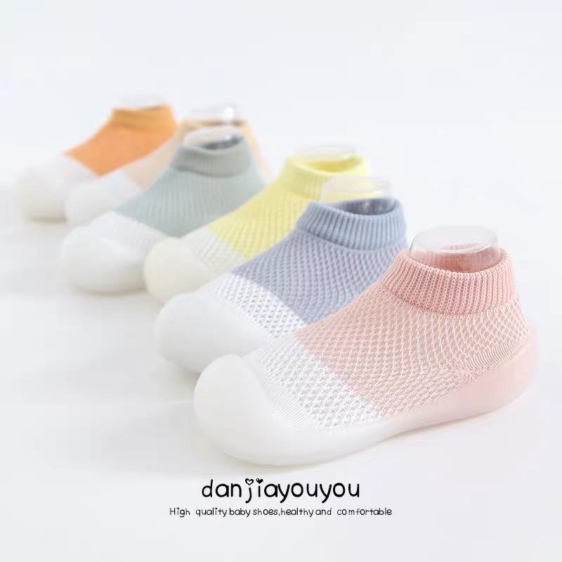 baby sock shoes