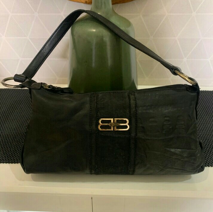 Balenciaga bag made cheap in korea