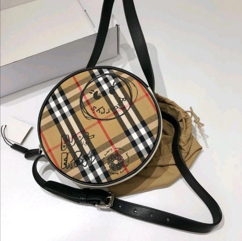 burberry round bag