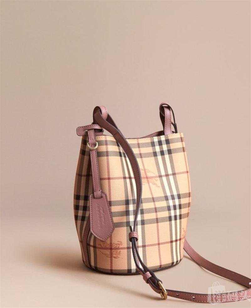 burberry check bucket bag