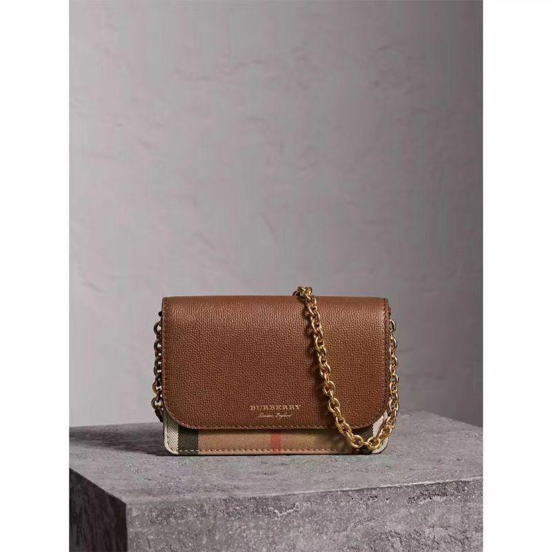 burberry messenger bag women's