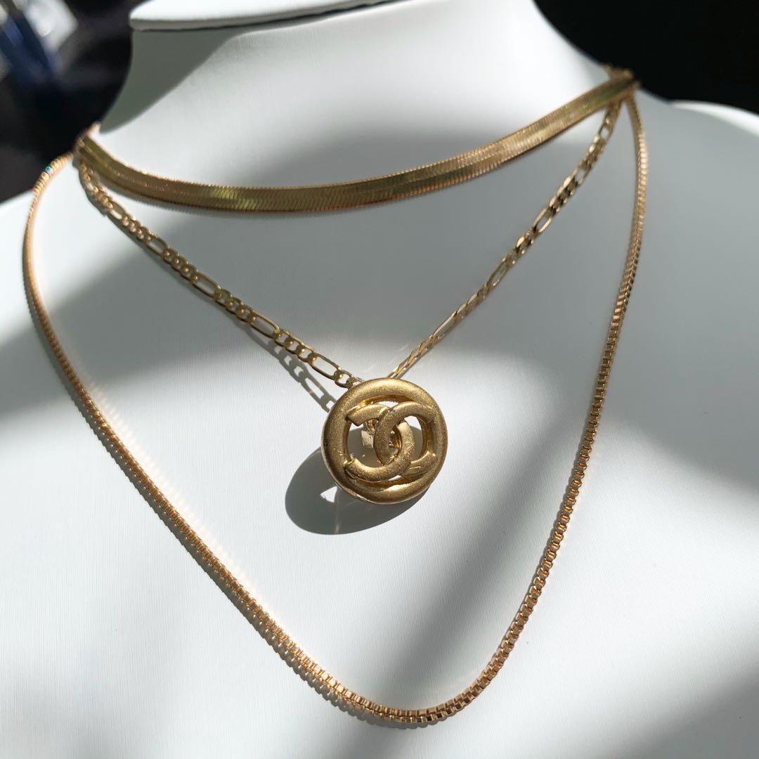 Chanel Classic. Reworked Gold CC Pendant Necklace 18 Inches