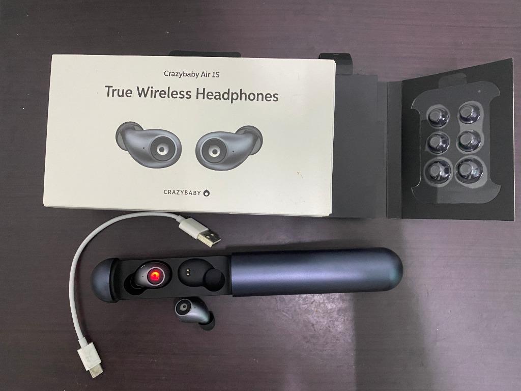 Crazy baby earphones 2025