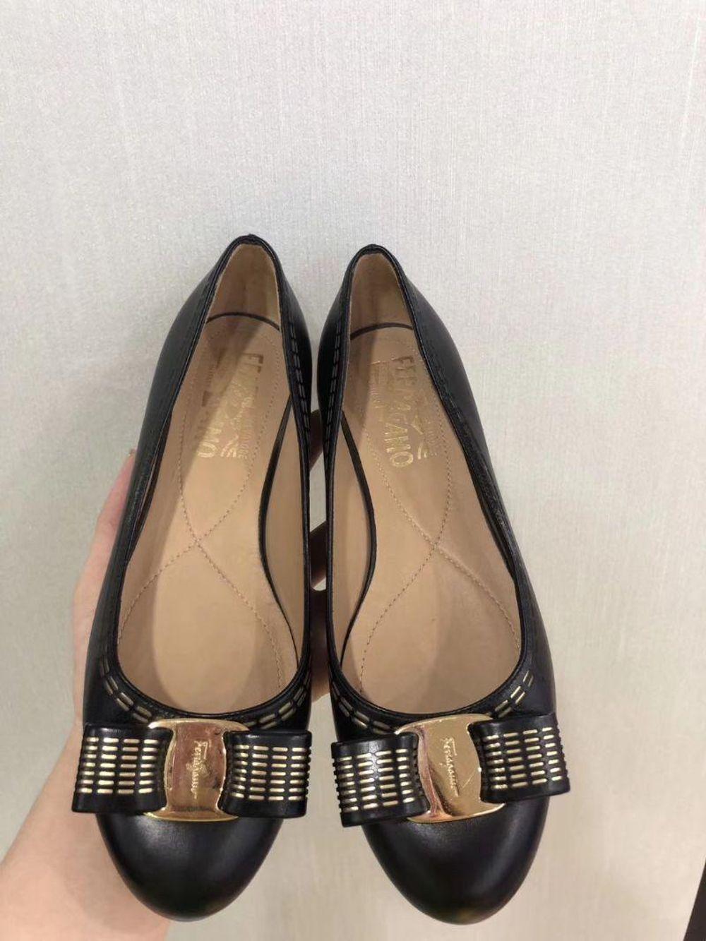 ferragamo ladies shoes on sale