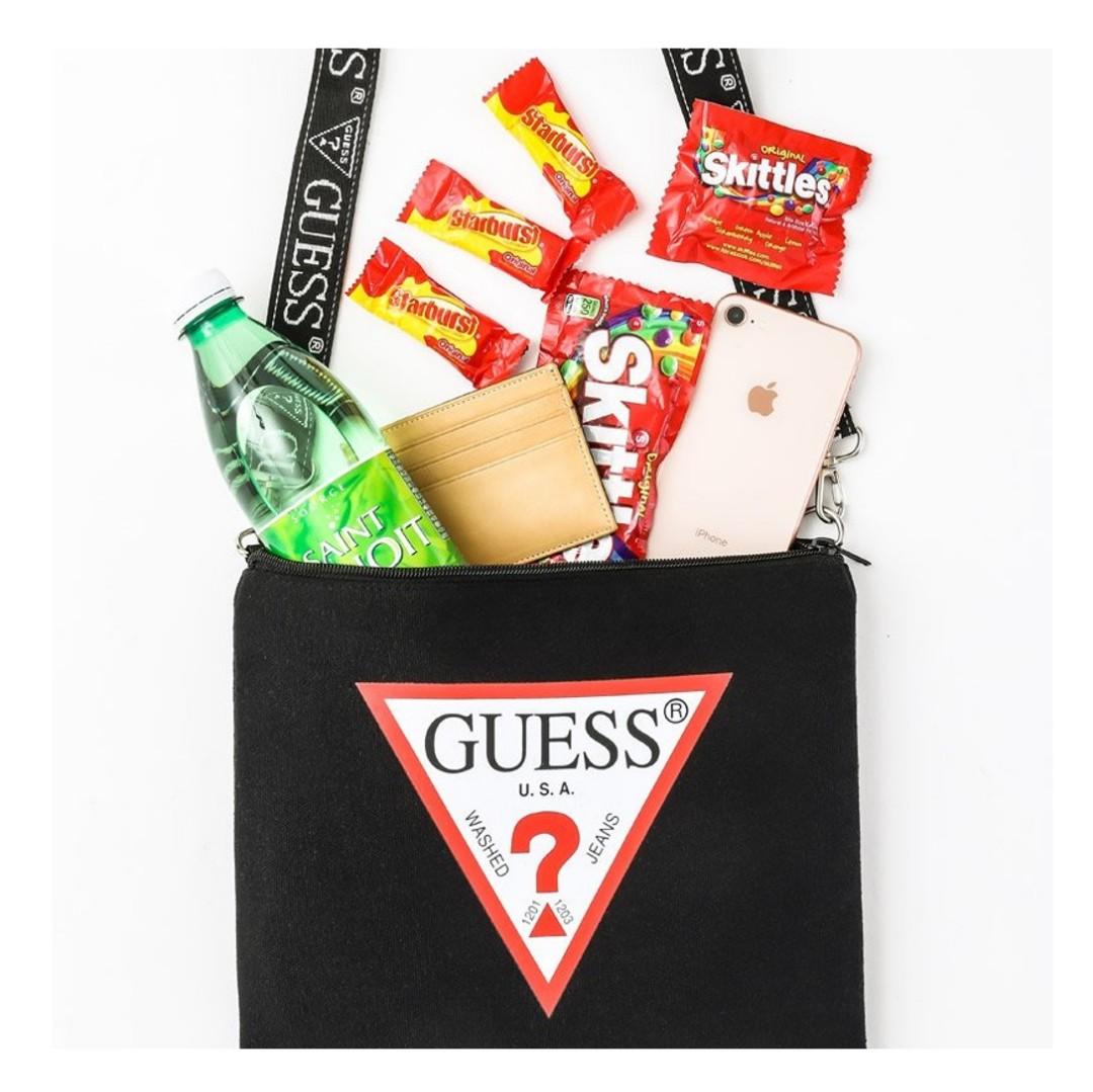 Freak's store bag & pouch book meets guess sale