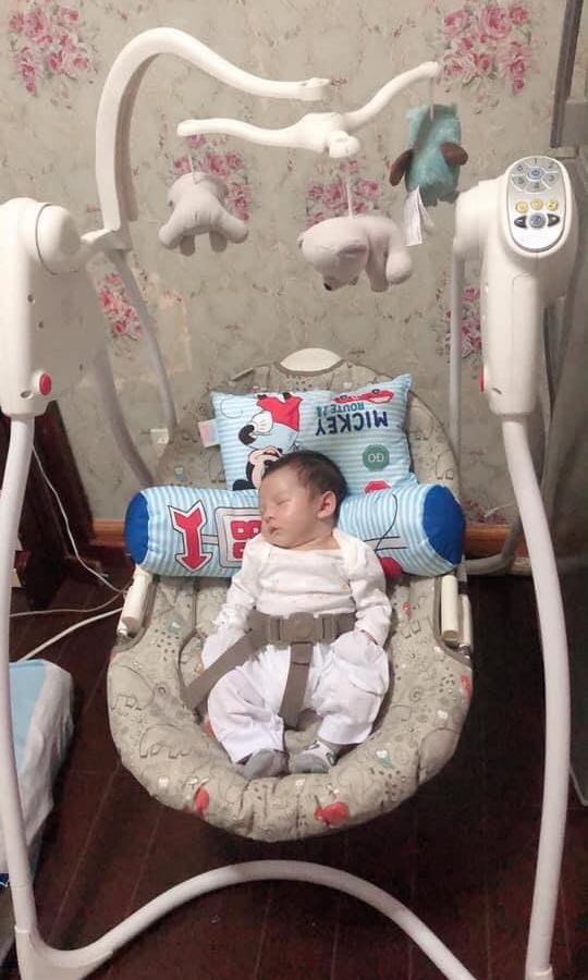 graco electric baby swing