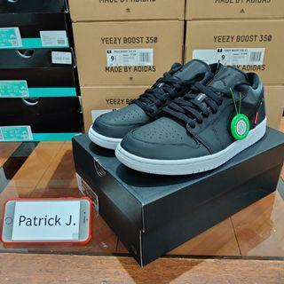Jordan 1 Low Psg Paris Saint Germain Sneakers Carousell