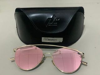 (Kategori: ) berada di . Dikirim oleh dcalystaw (ID iklan 1018183993, Gambar 1). Deskripsi: .