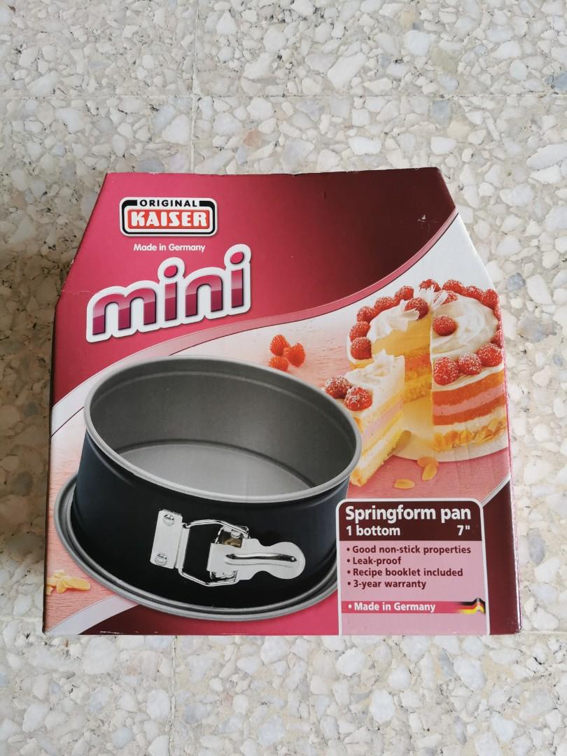 Kaiser Springform Pan Removeable Furniture Home Living Kitchenware Tableware Bakeware on Carousell