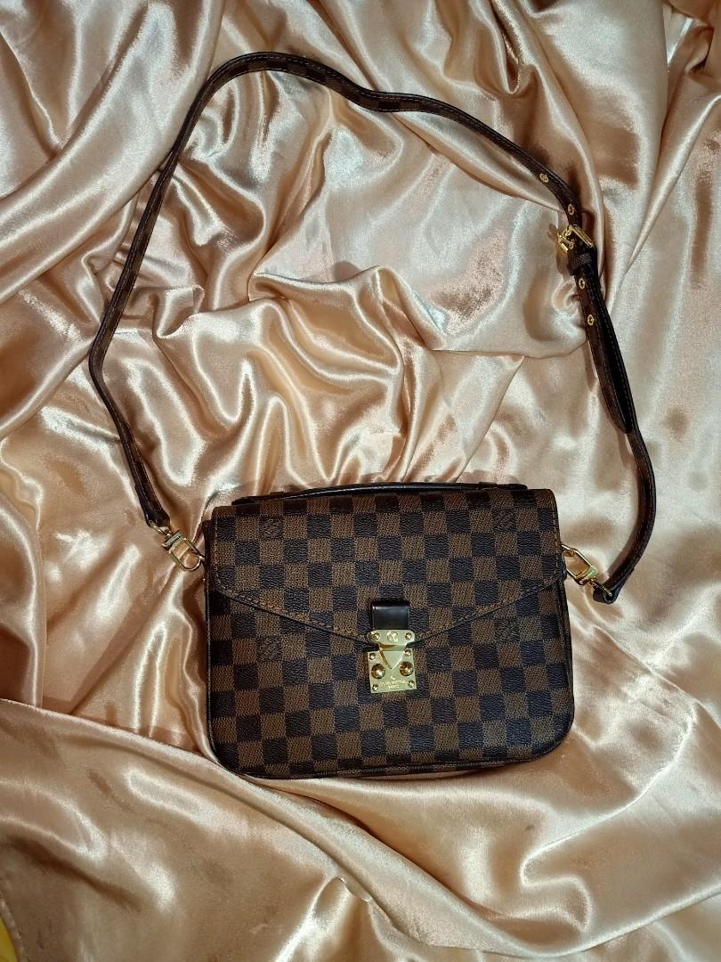 LV damier Metis, Luxury, Bags & Wallets on Carousell