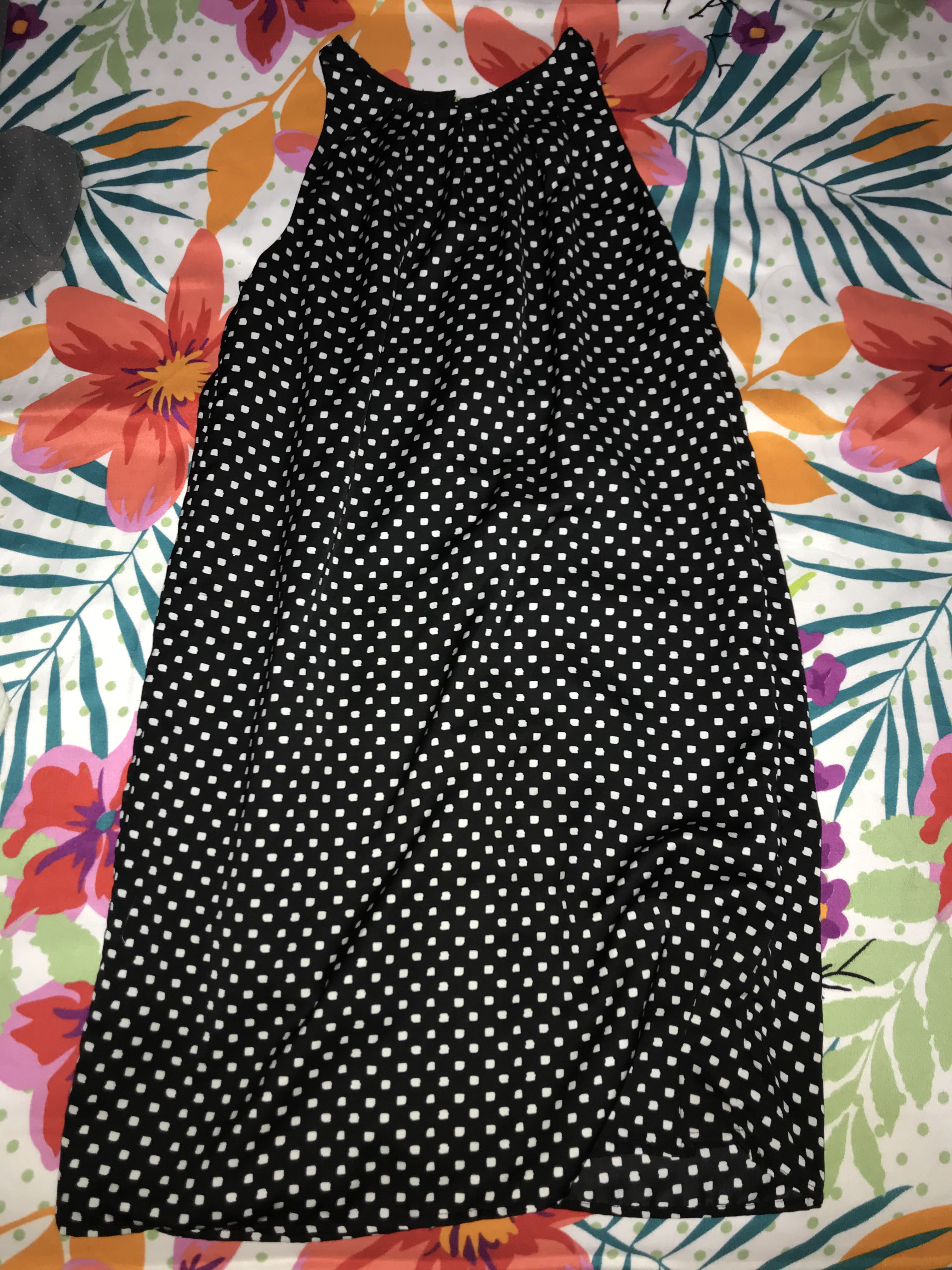 dress in dots
