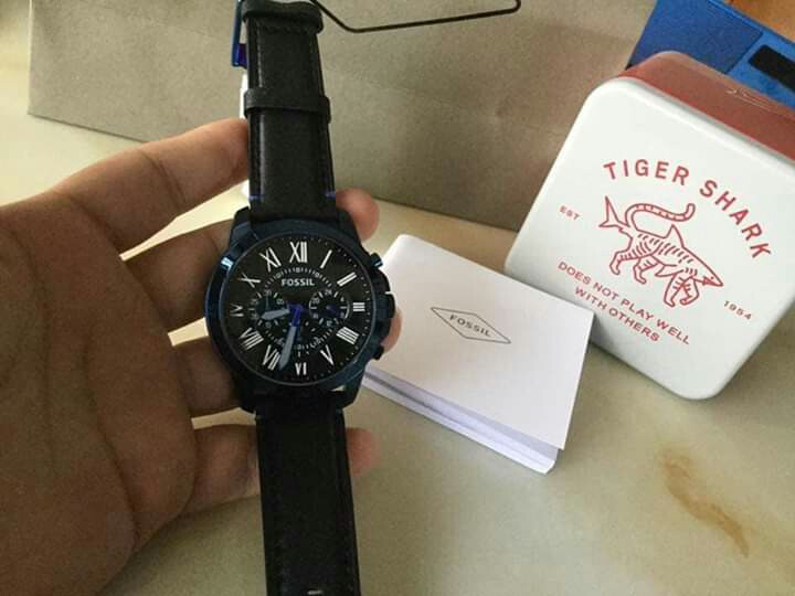 fossil smartwatch dubai duty free