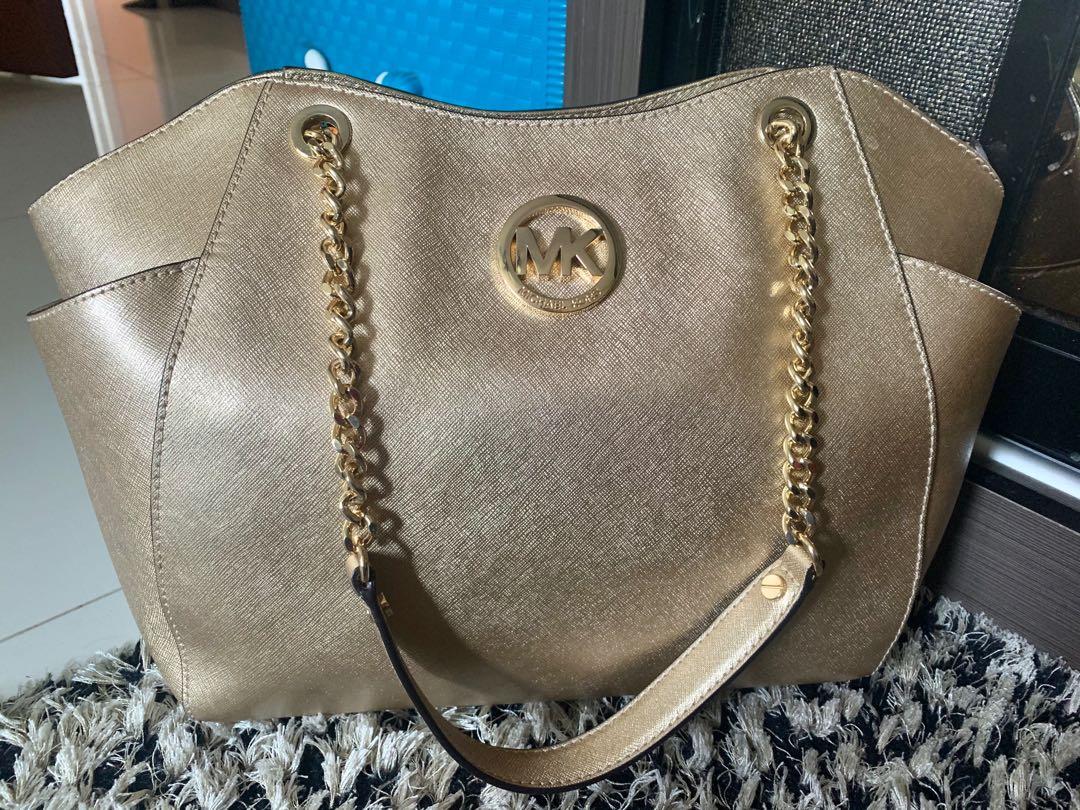 michael kors jet set travel shoulder bag