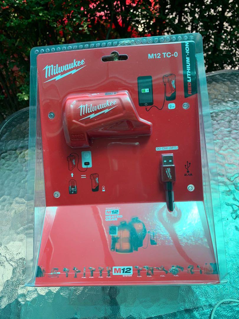 Milwaukee M12 T 0 Teavel Charger