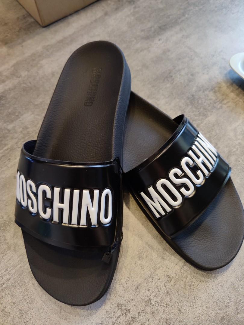 Moschino Slippers, Men's Fashion 