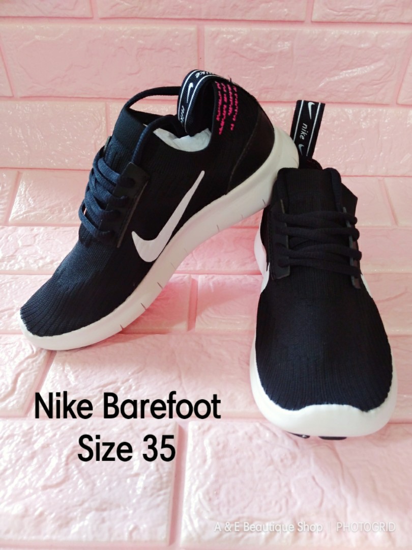 Murang Sapatos Mall Pull Out Women S Fashion Shoes Sneakers On Carousell