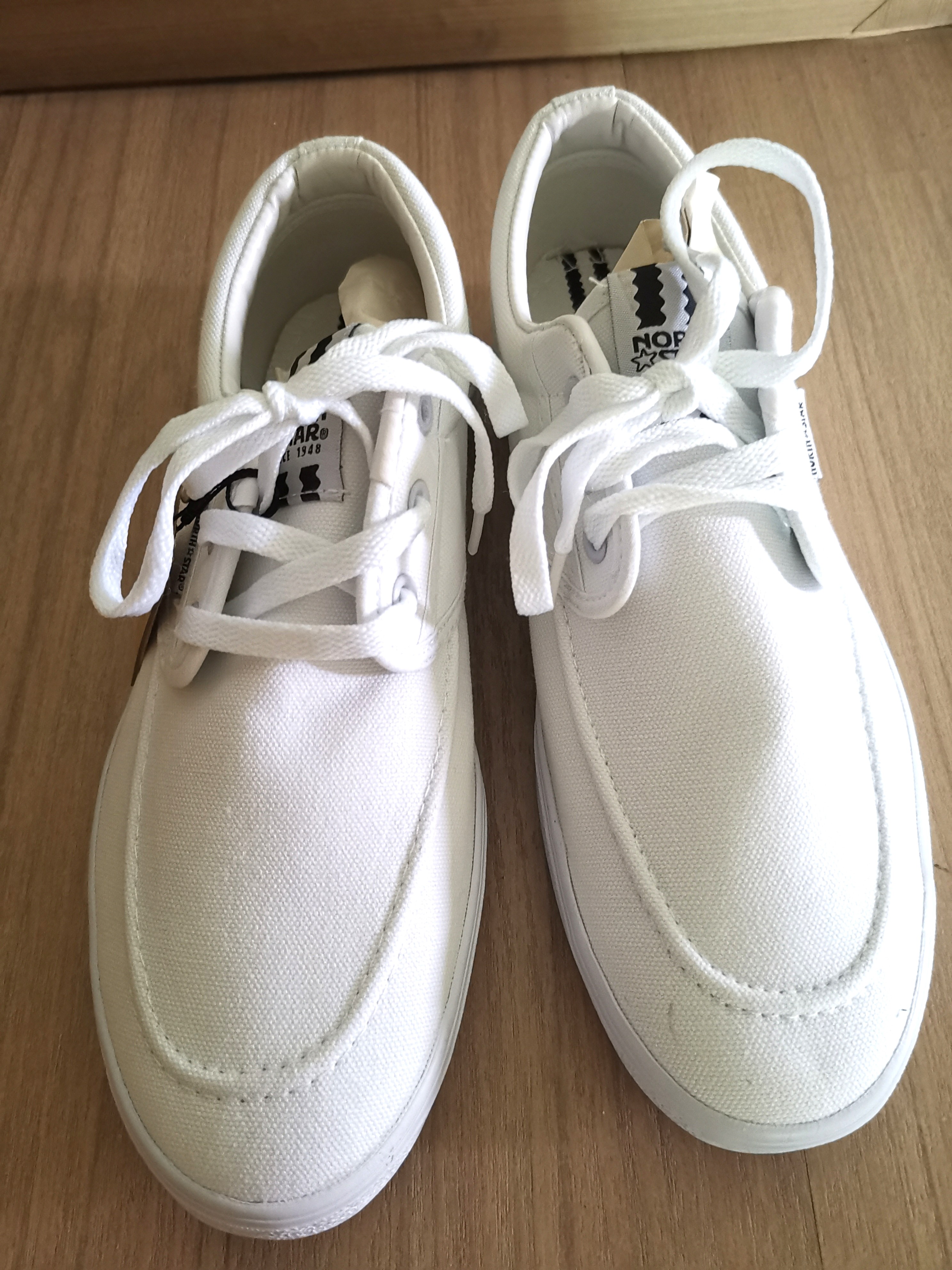 New North Star White Shoes, Men's Fashion, Footwear, Dress shoes on ...
