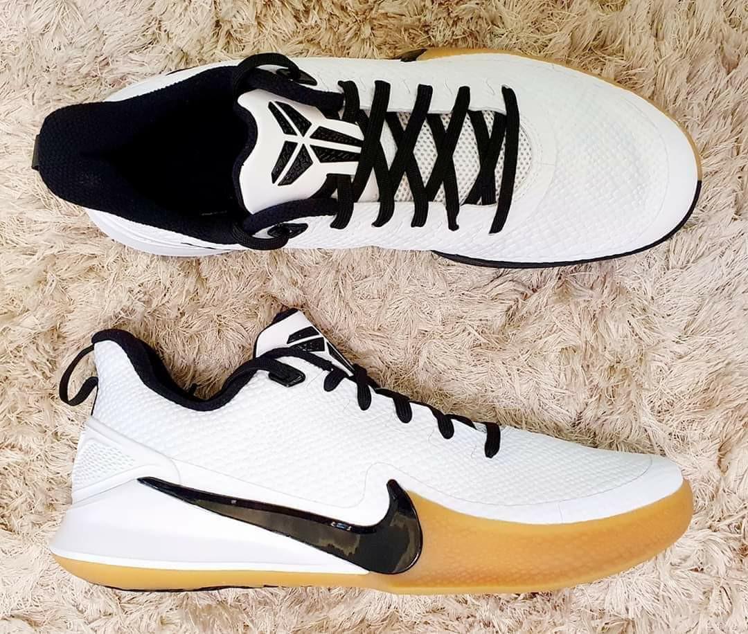 nike kobe mamba focus basketball shoes white