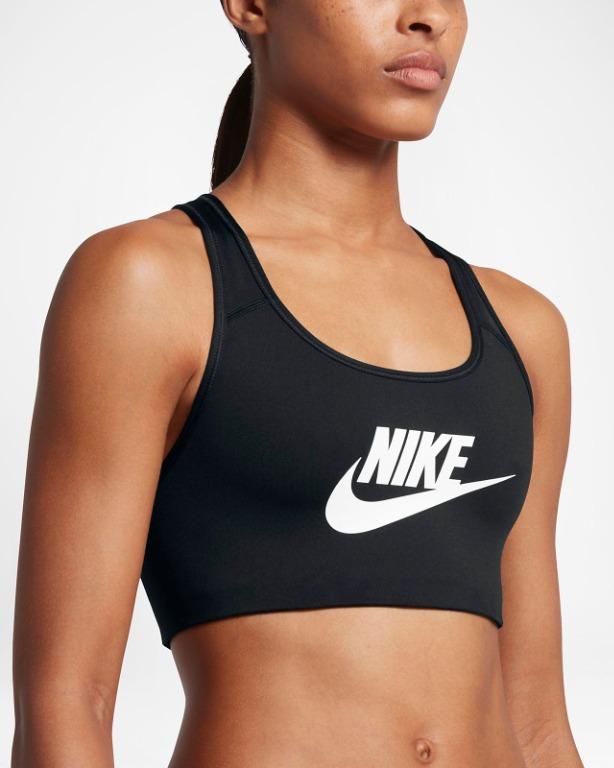 Спортивный топ бра Nike Swoosh