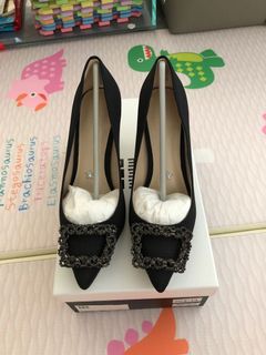 (Category: ) located in . Submitted by summer14shopa (Listing ID 1018159706, Image 1). Description: .
