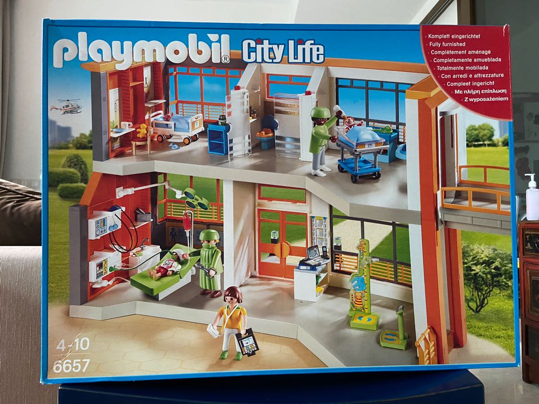 Playmobil city life hospital, Hobbies & Toys, Toys & Games on Carousell
