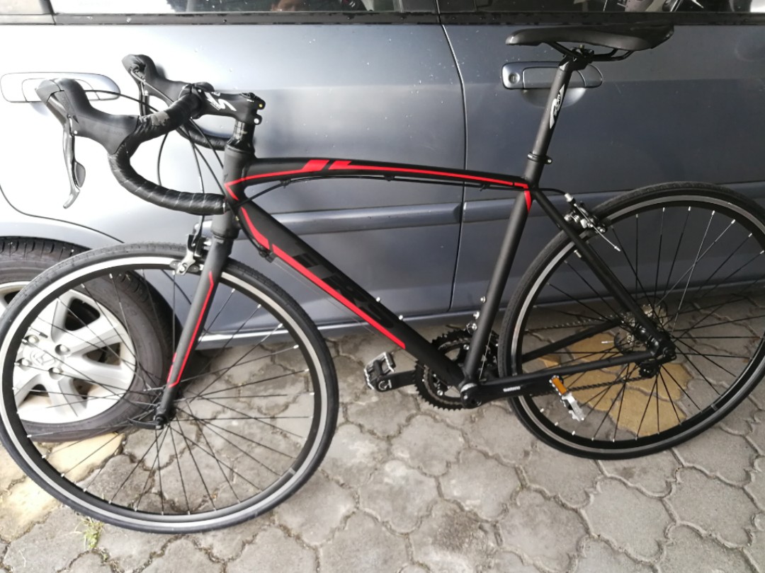 shimano sora road bike