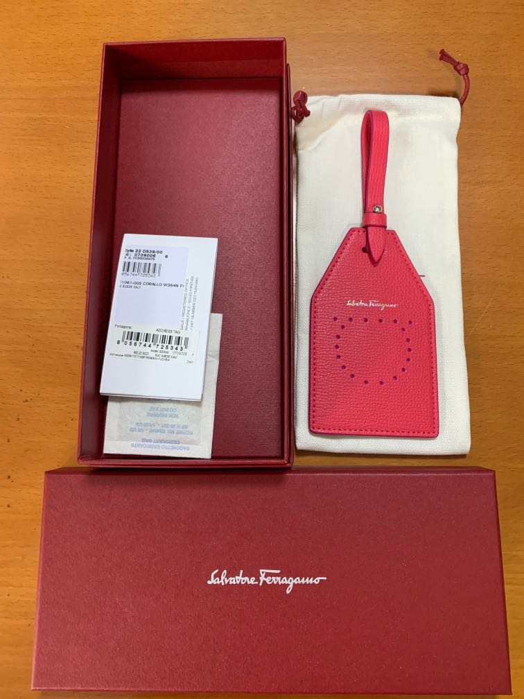 Ferragamo luggage sales tag
