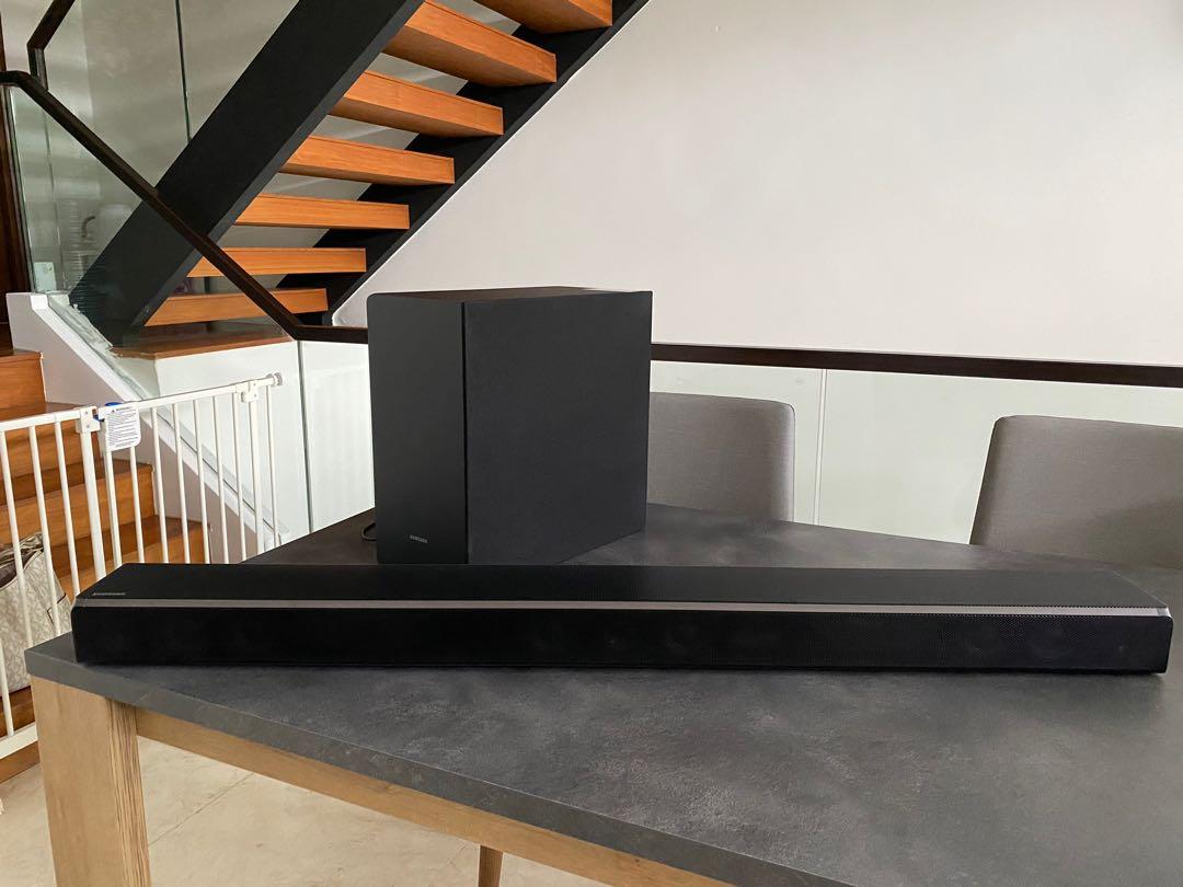 Samsung Harman Kardon sound bar and wireless subwoofer, Audio