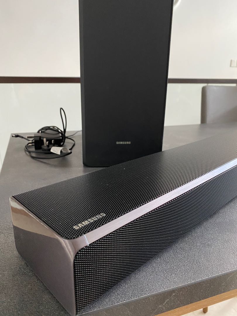 Samsung Harman Kardon sound bar and wireless subwoofer, Audio