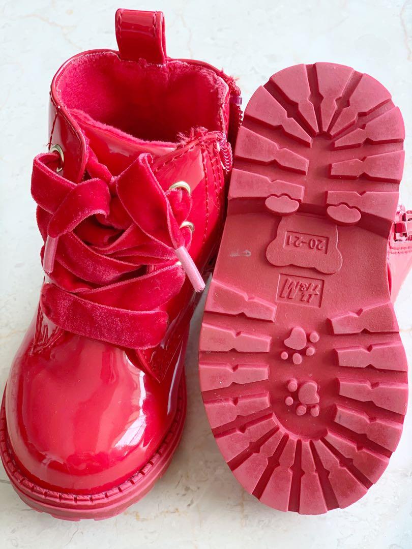 Red boots top for baby girl