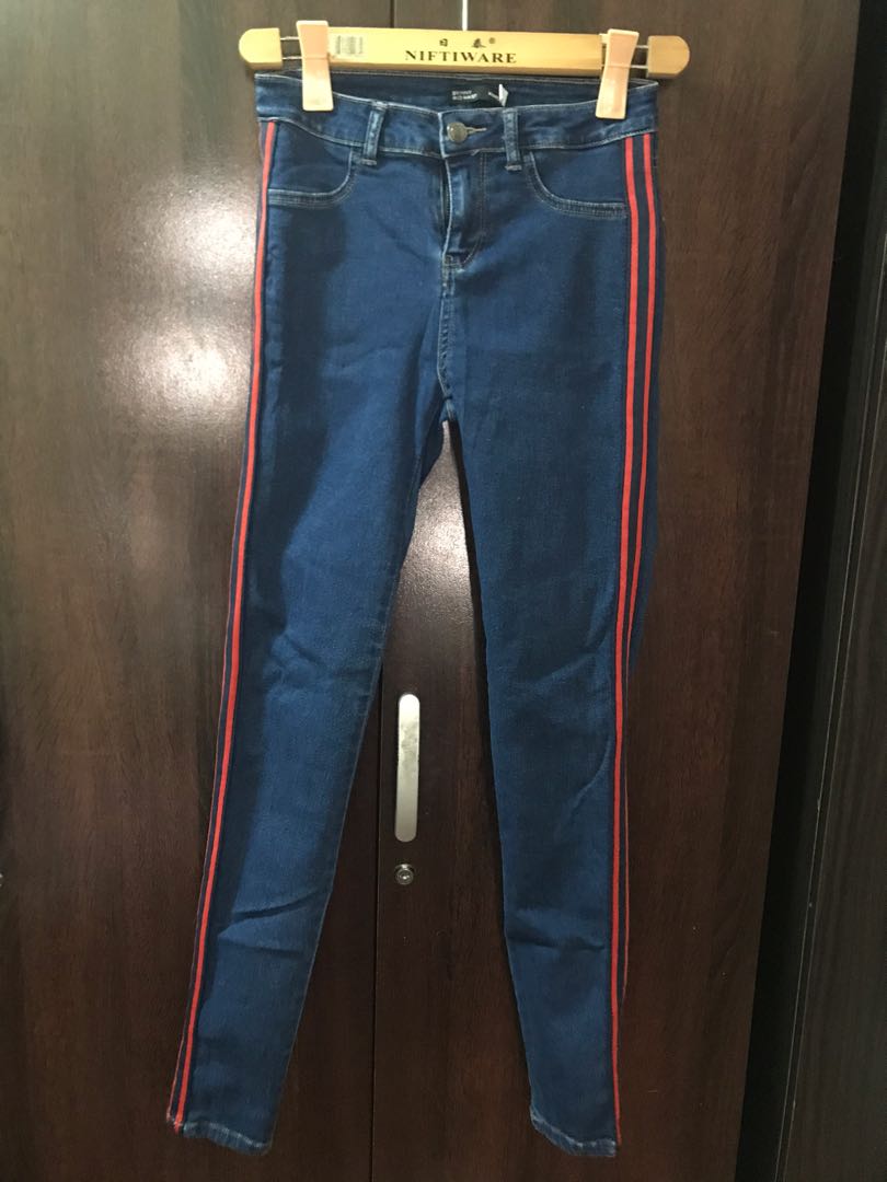 jeans with stripes