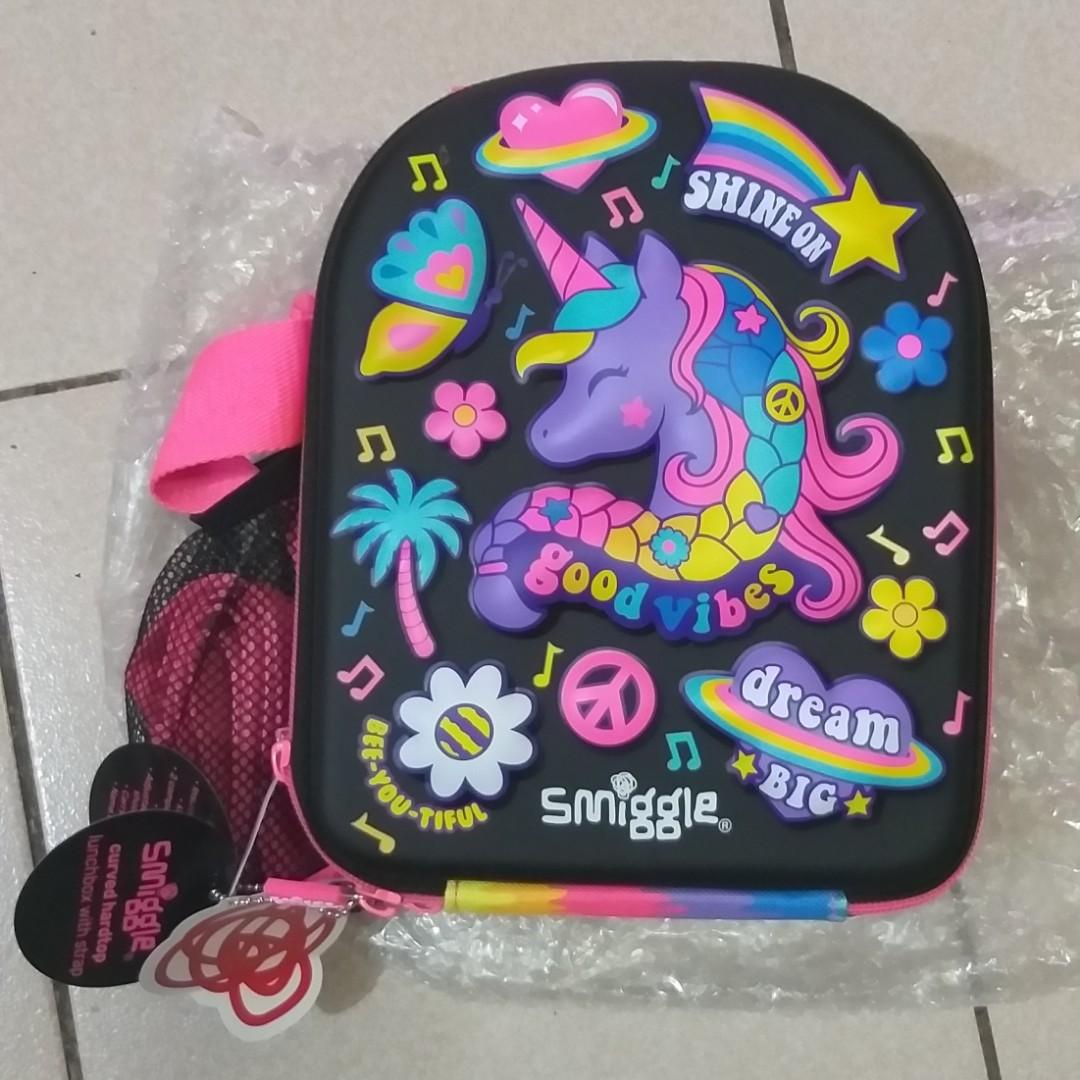 NEW Smiggle Curved Hardtop Lunchbox with Strap Unicorn Design, Babies