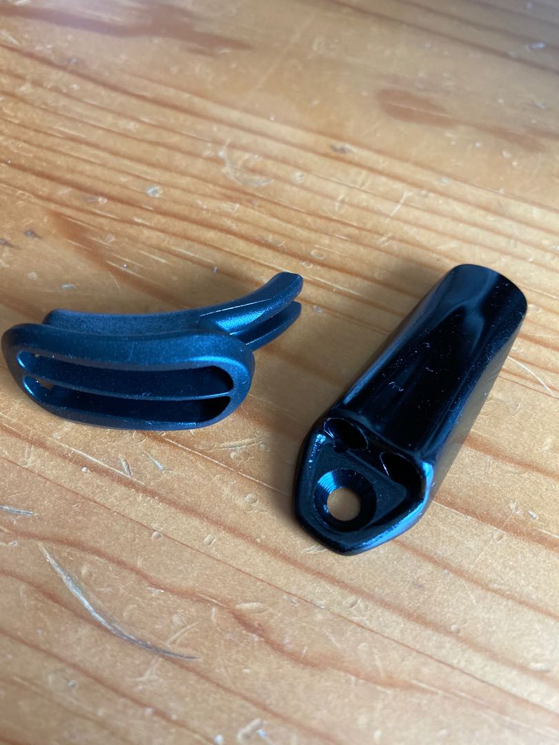 Specialized Cable Guide, 運動產品, 單車及配件, 單車 Carousell