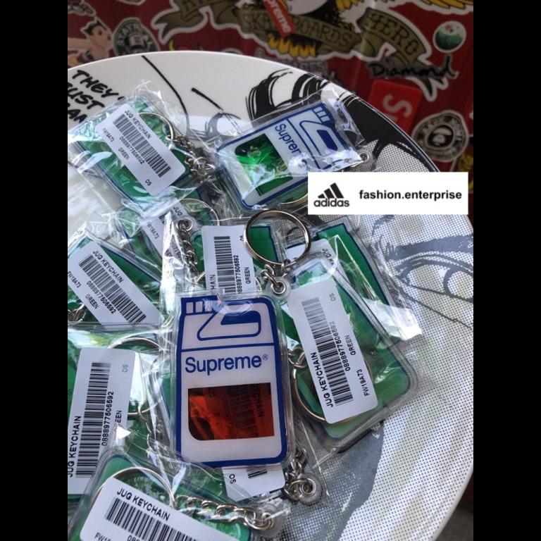 Supreme FW19 Jug Keychain