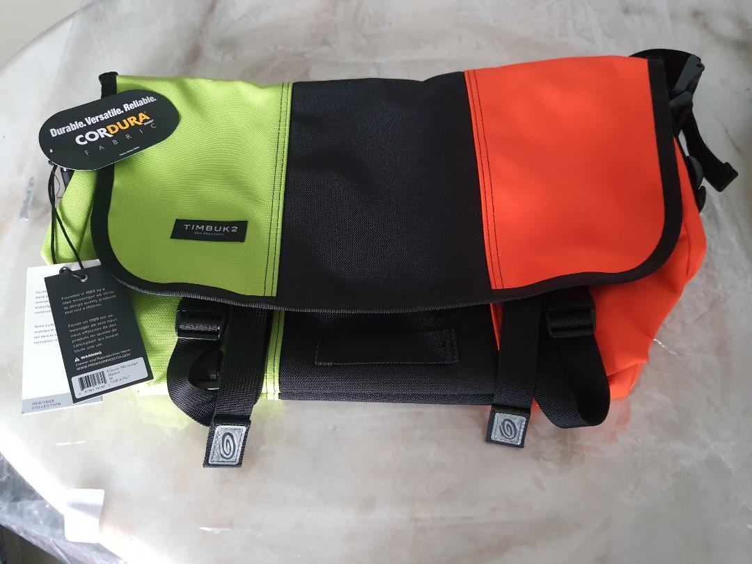 Timbuk2 Classic Messenger 21l Men S Fashion Bags Wallets Sling Bags On Carousell Timbuk2 Classic Messenger 21l Men S Fashion Bags Wallets Sling Bags On Carousell