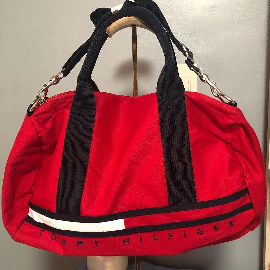 tommy small duffle bag