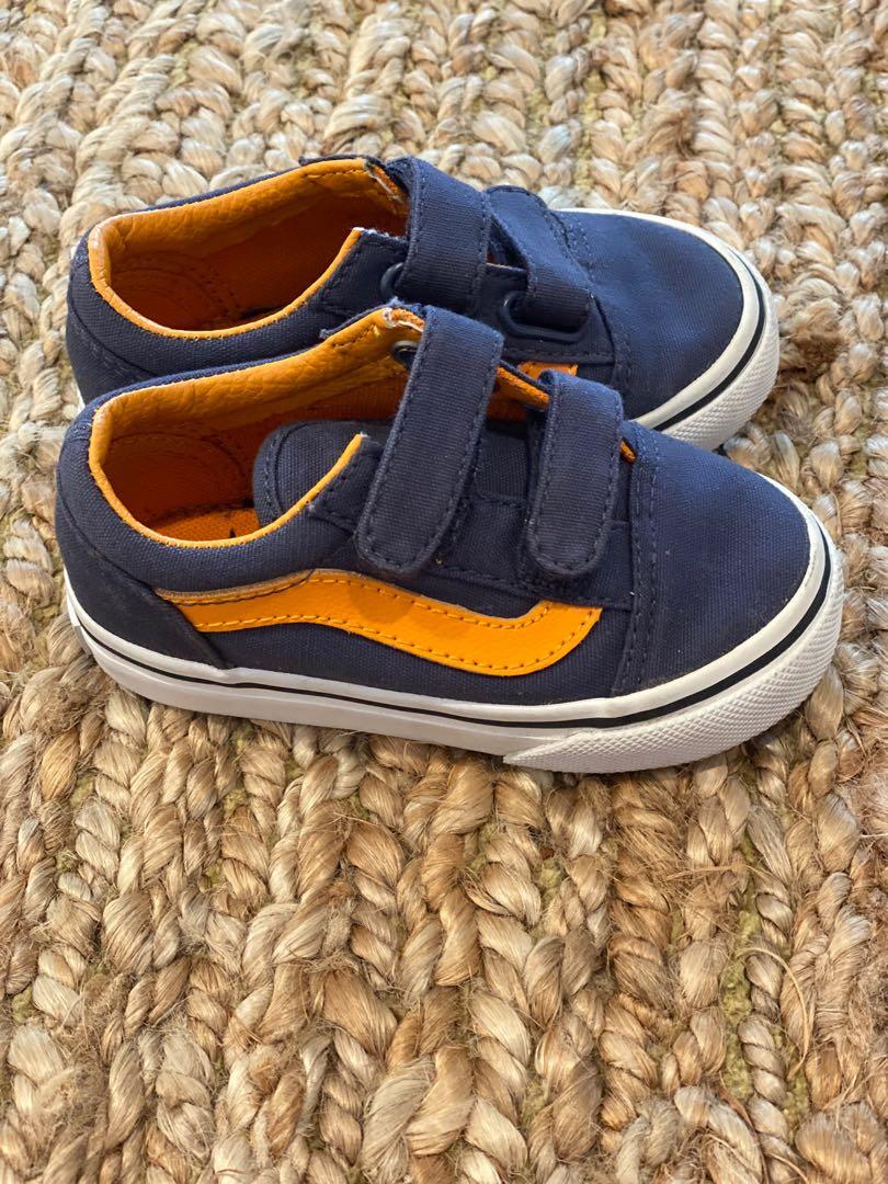 baby vans size 7