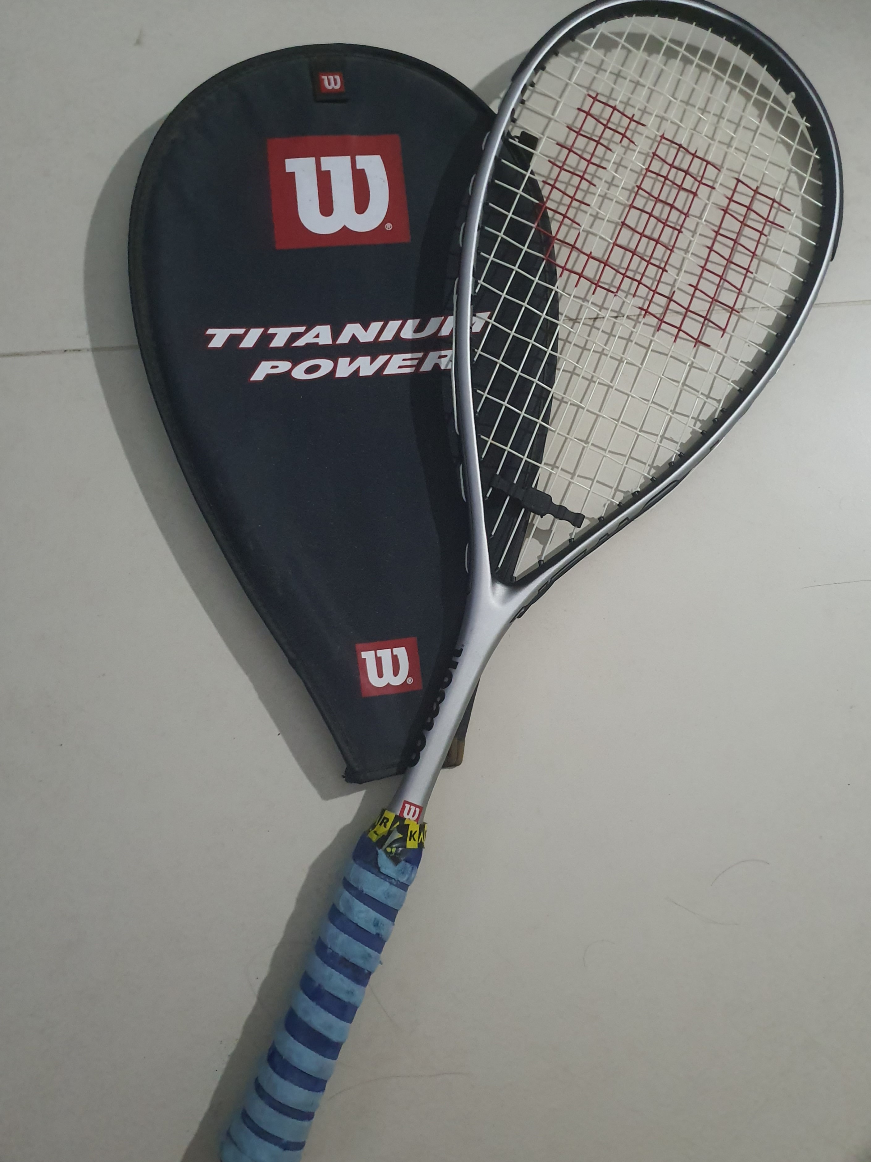 Wilson Squash Racket Titanium Power 7000, Sports Equipment, Sports