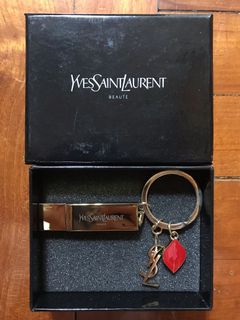 （分類：）位於 。 由 kchan_krena 提交（商品編號 1018280421，圖片 1）。簡介： 。