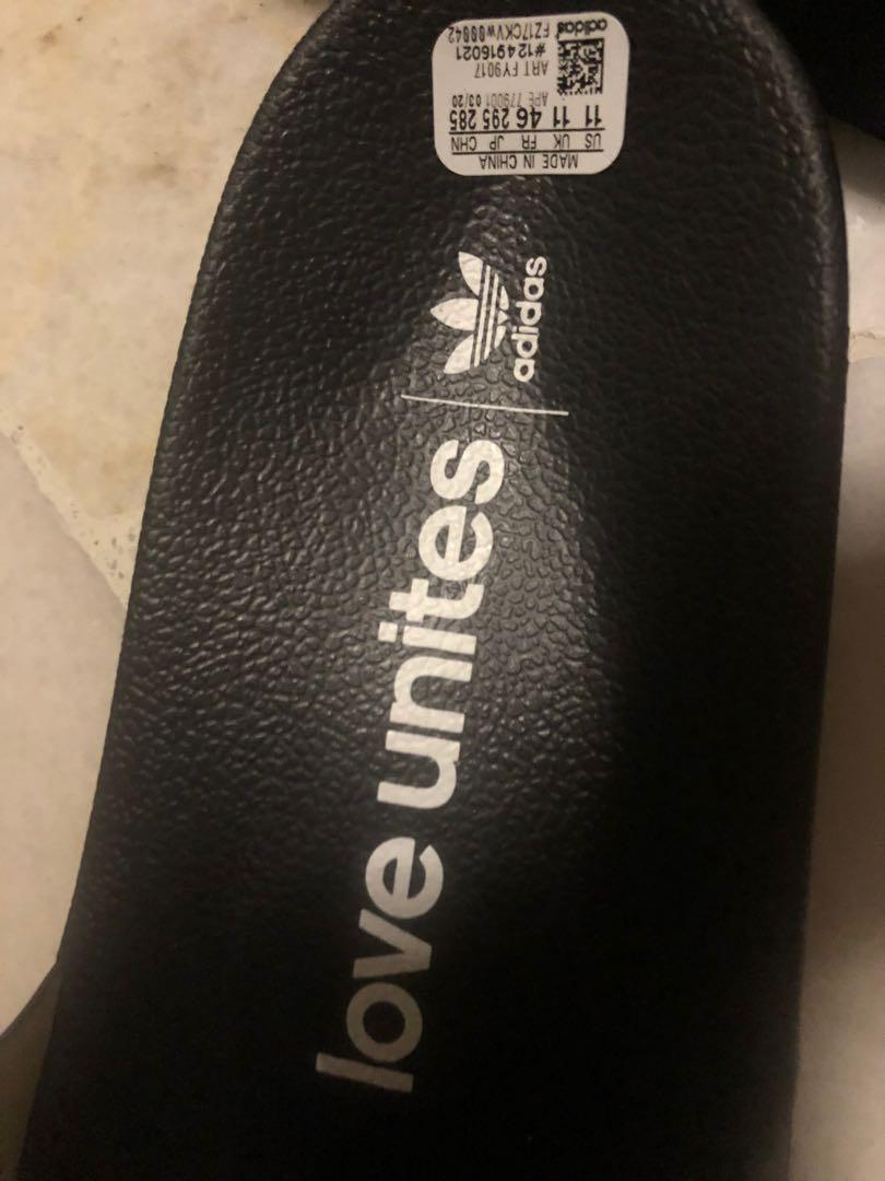 adilette lite pride