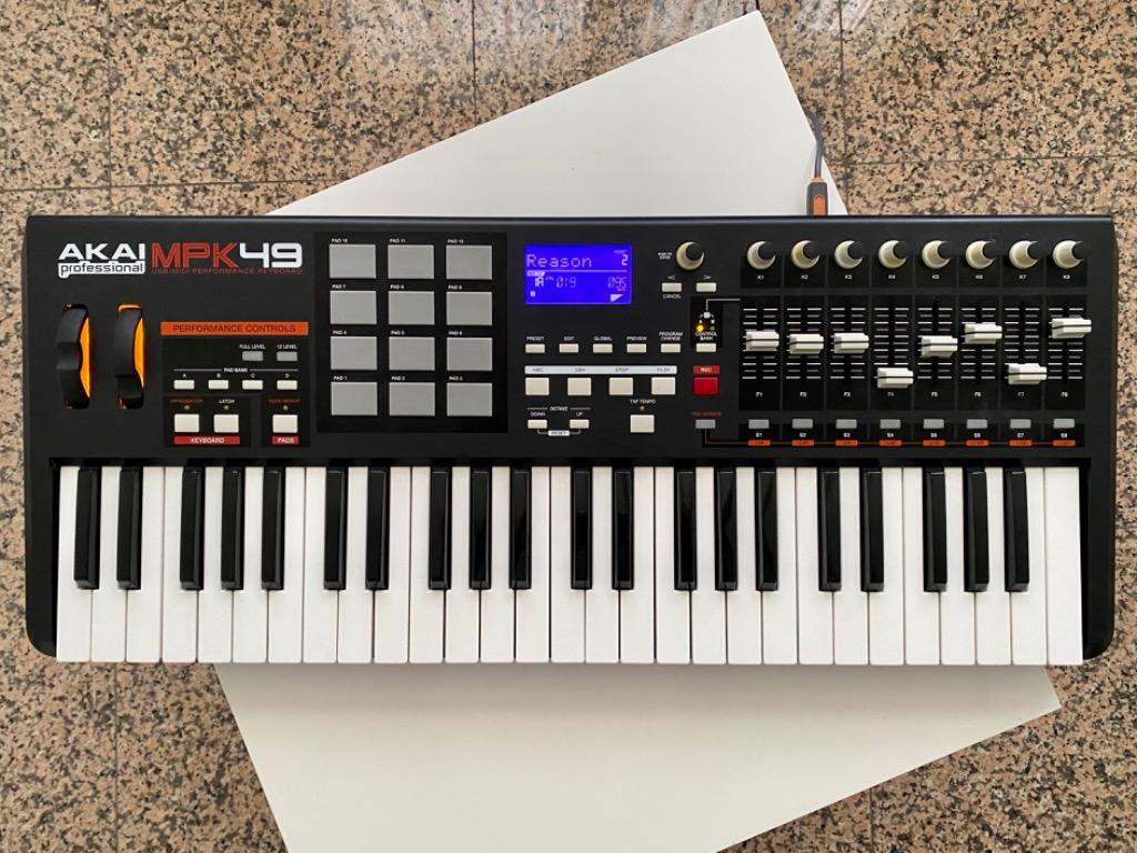 AKAI MPK61 Demo (Reason Emphasis), 42 OFF