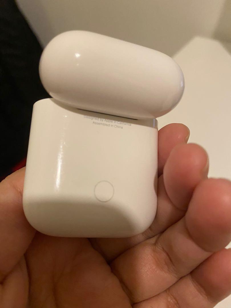 Airpods with non store wireless charging case