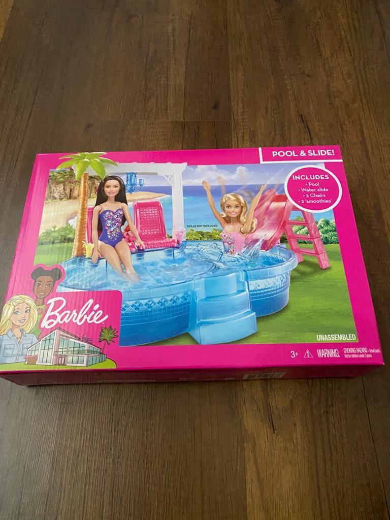 barbie swimming games