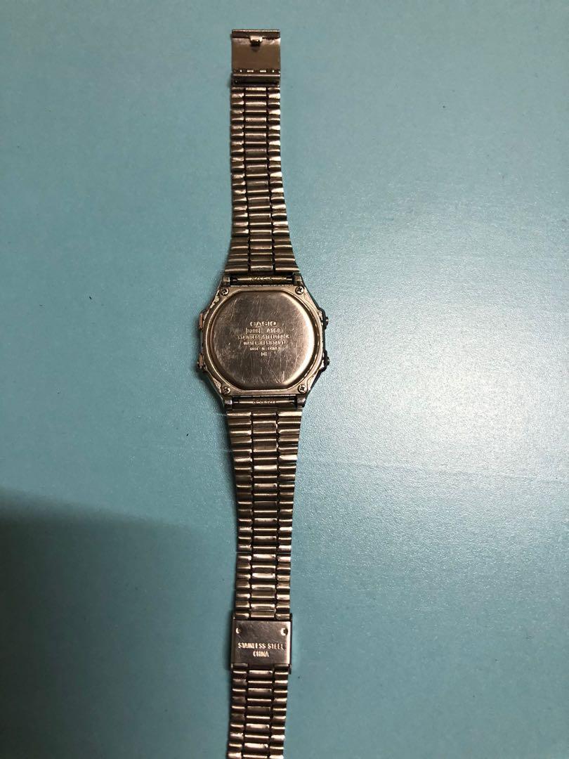 Casio vintage watch orig (Category: Women's Watches) located in Makati City. Submitted by donpakundo13 (Listing ID 1018513386, Image 3). Description: Decluttering,in good condition.