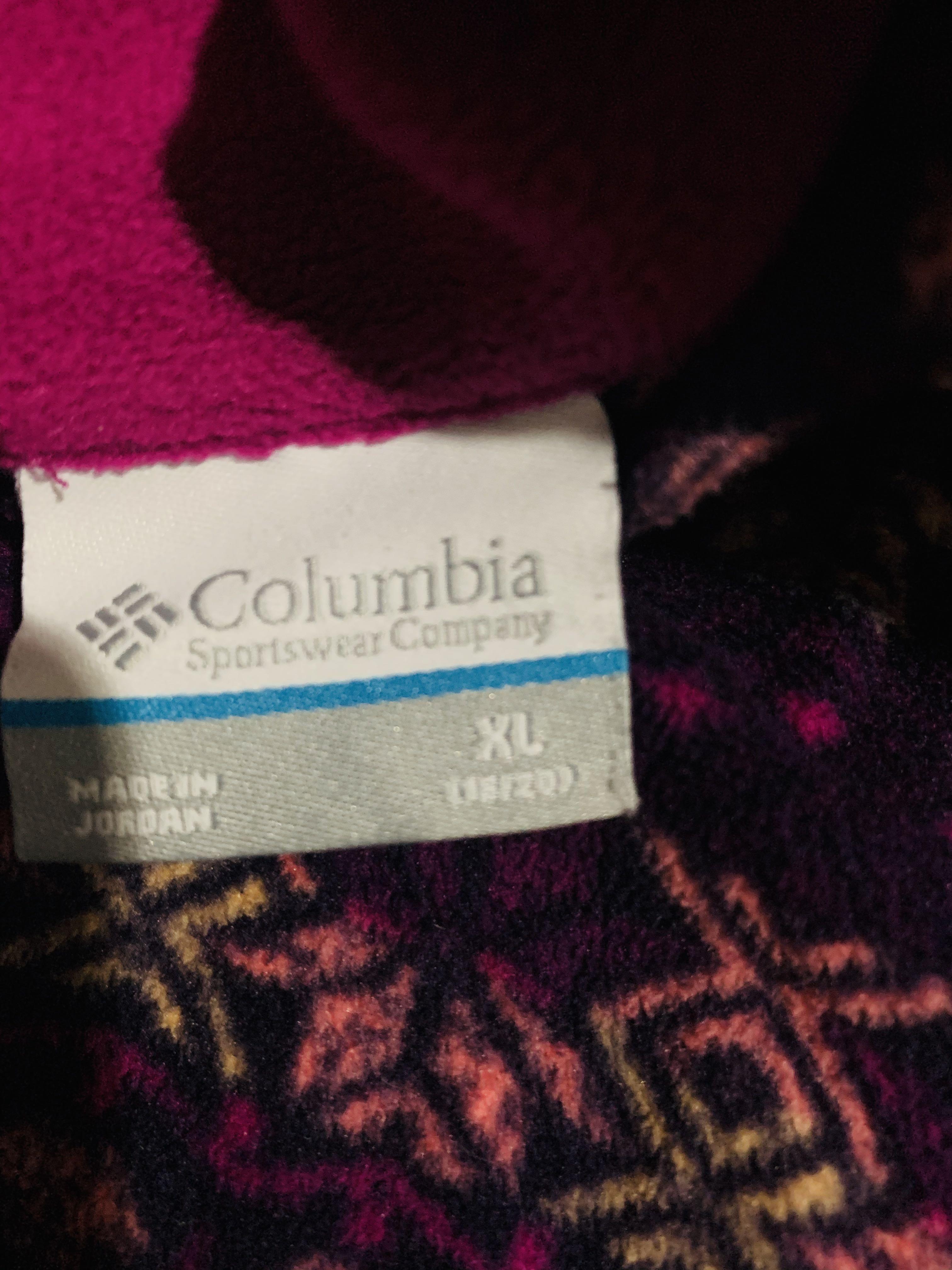 Columbia Fleece Jacket Kids (Category: Babies & Kids Fashion) located in Quezon City. Submitted by xandy777 (Listing ID 1018416297, Image 3). Description: Columbia Kids Fleece Jacket Size - Extra Large.