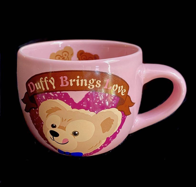 ♥️Disney Duffy Pink Small Mug (Category: Coffee & Tea Tableware) located in Paranaque City. Submitted by sfairyboutique (Listing ID 1018507992, Image 1). Description: Disney Duffy Pink Small Mug -Tokyo Disney Sea -D3 x H2.5inches -New, no original box 🧚‍♀️P350.