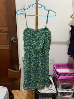 (Category: ) located in . Submitted by lorainnescloset (Listing ID 1018403107, Image 1). Description: .